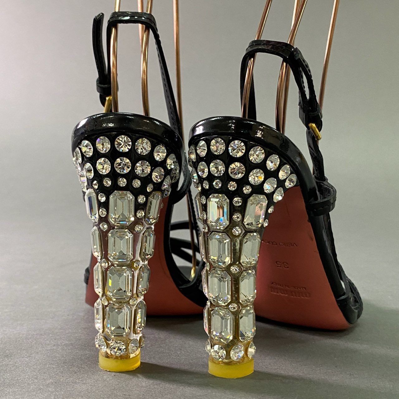 miumiu スタッズサンダル36 1/2