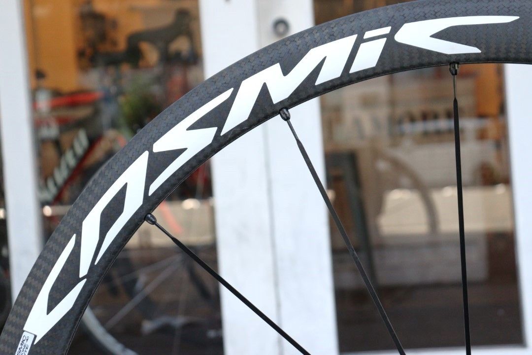 MAVIC コズミックカーボン エリート クリンチャー マヴィック MAVIC コスミックカーボンエリート COSMIC CARBON 40
