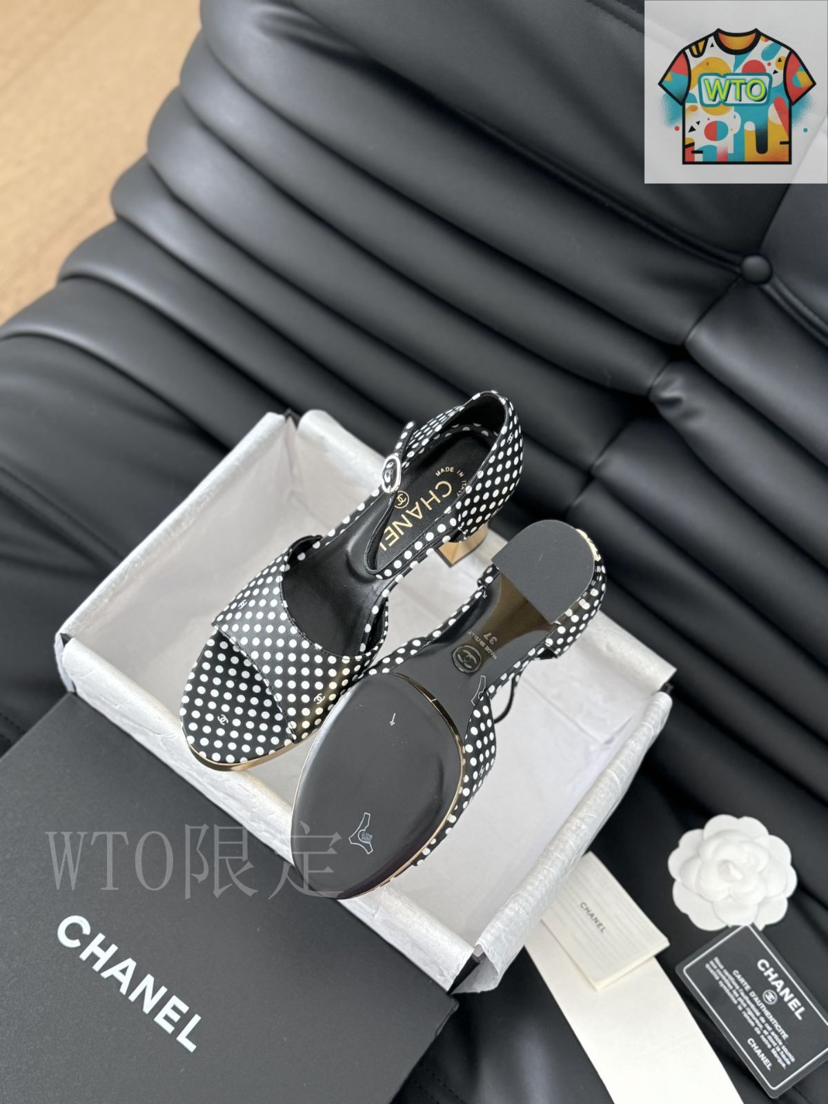 CHANEL シャネル　カンボンライン　フラット　サンダル　23.5  24 サンダル - シャイニー カーフスキン、ブラック — ファッション