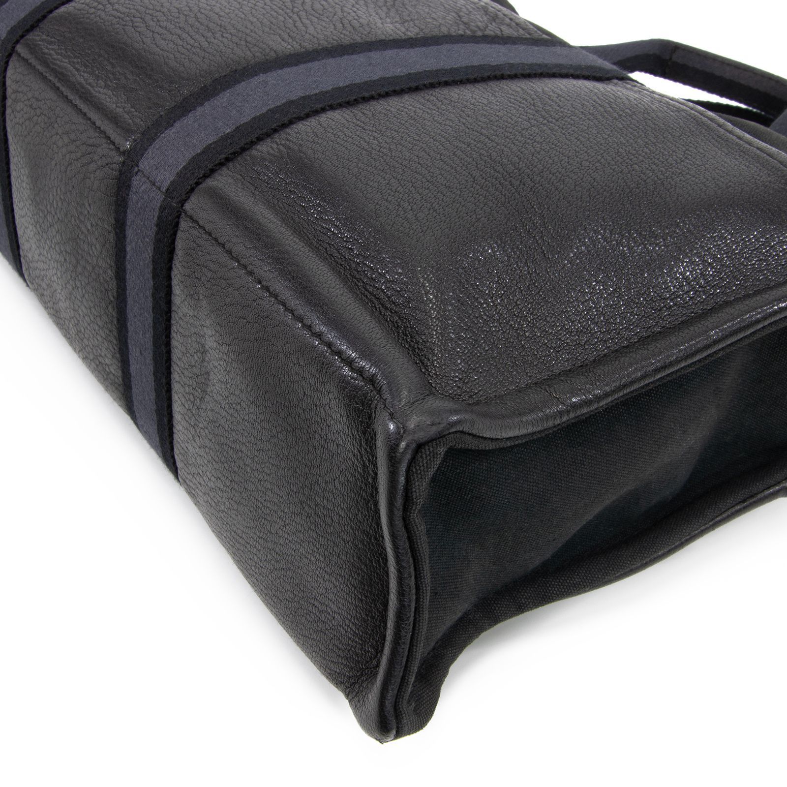 IBIZA クロコダイル バニティーケース型バッグ 未使用品！