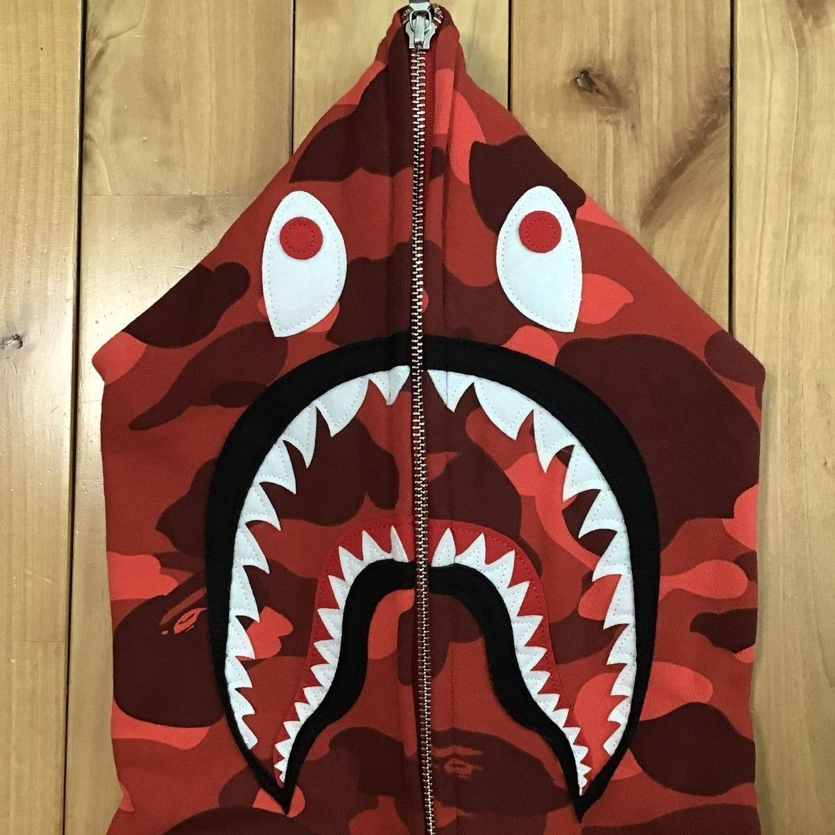 ☆美品☆ Red camo シャーク パーカー Mサイズ shark full zip hoodie 