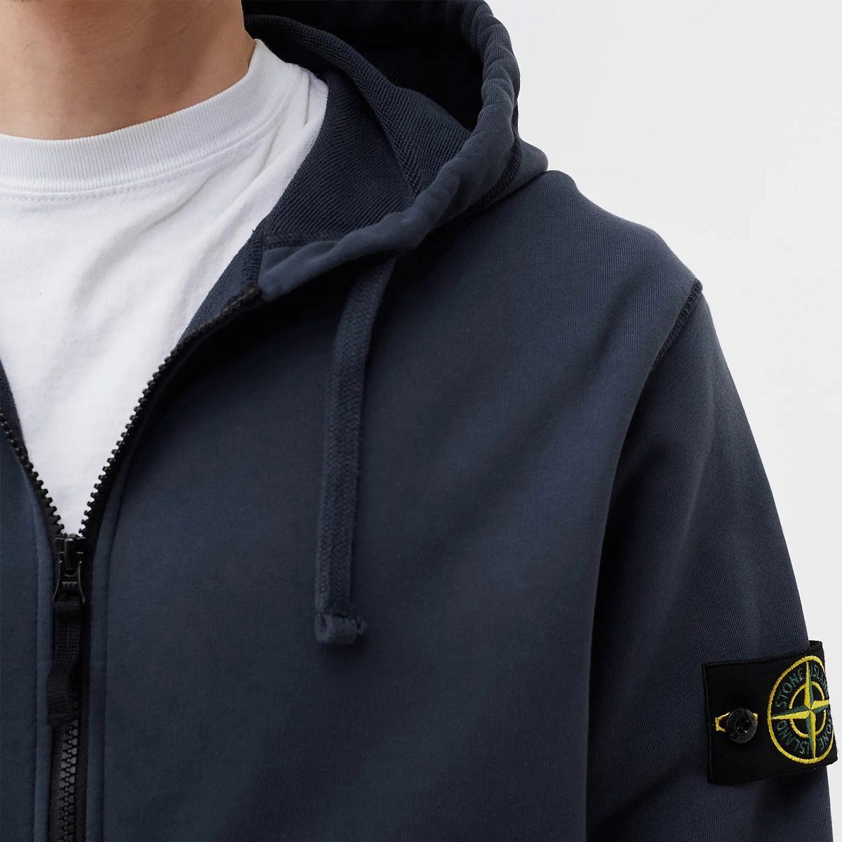 25 STONE ISLAND ストーンアイランド 761564251 V0024 ダークブルー 