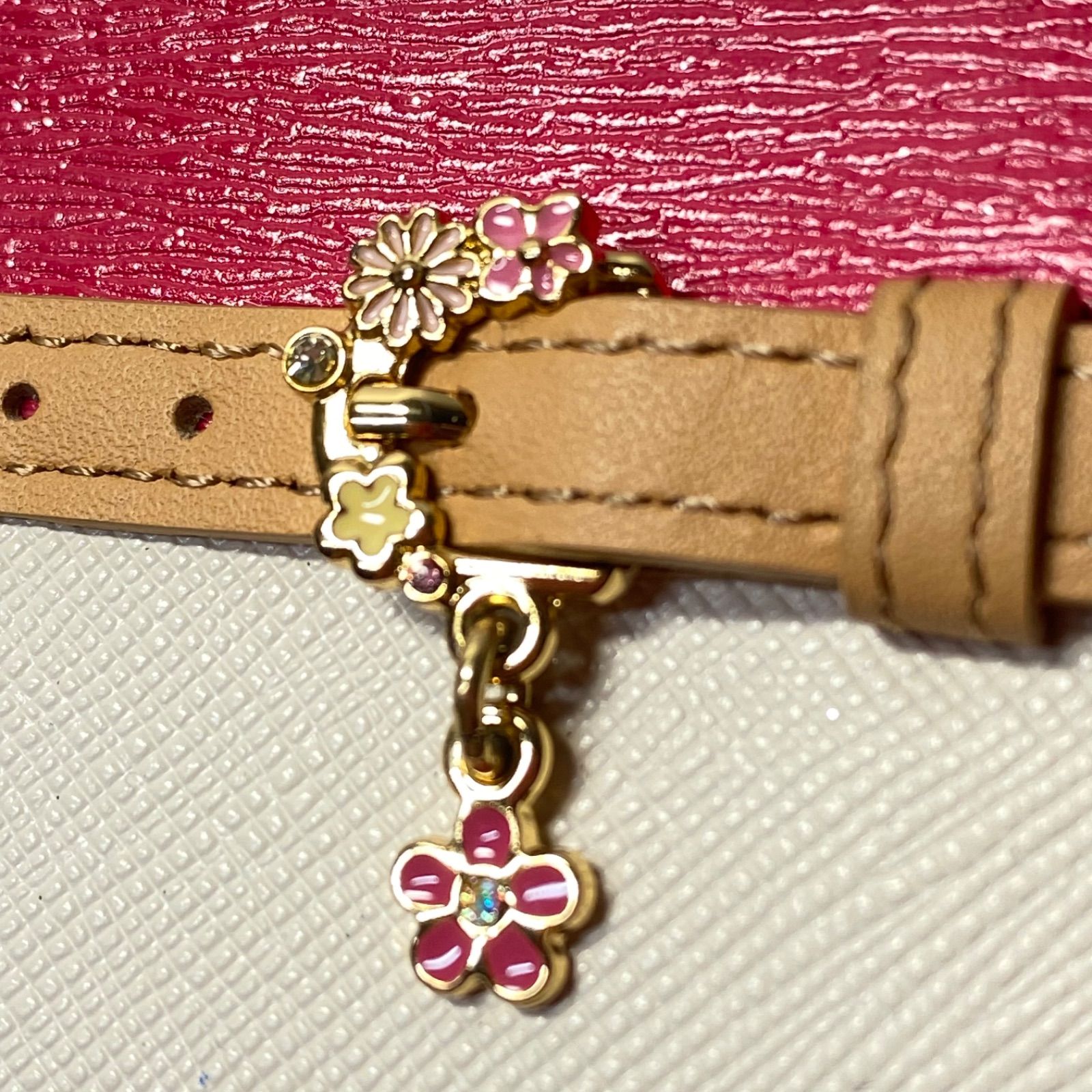 ピンク 手帳カバー 貧しい サマンサタバサプチチョイス 