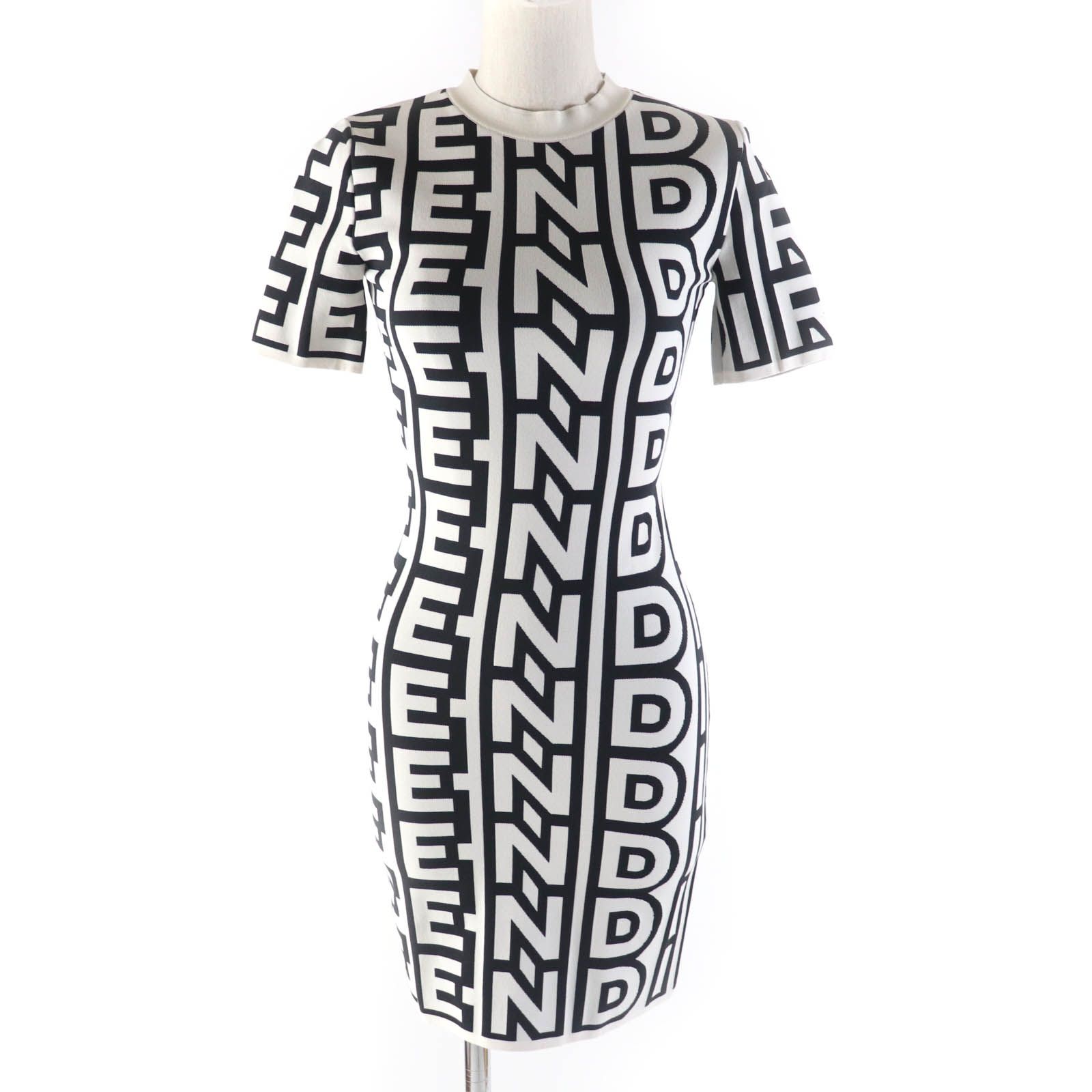 新品未使用FENDIフェンディ タグ付MARCJACOBSコラボ 総ロゴスカート マーク・ジェイコブス手掛けた「フェンディ」のカプセル