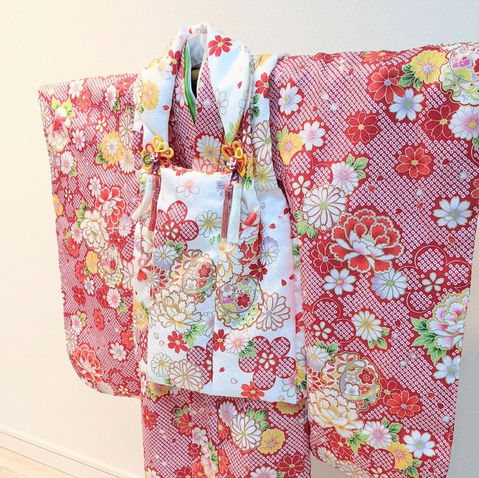 七五三 女の子 3歳 着物 被布コート セット 絞り柄 中古品 NISHIORI KAWAIINA 総絞り柄 レンタル商品 3歳の七五三 女の子