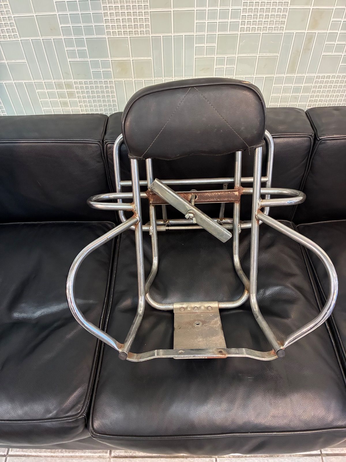 クッピーニ タイヤキャリア付シシーバー