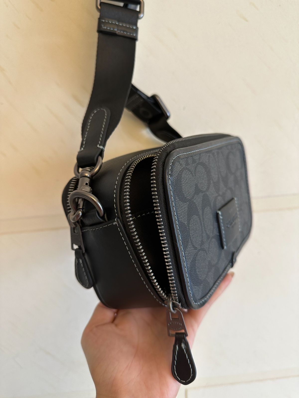 COACH コーチ バッグ メンズ ボディバッグ シグネチャー ワイアット  