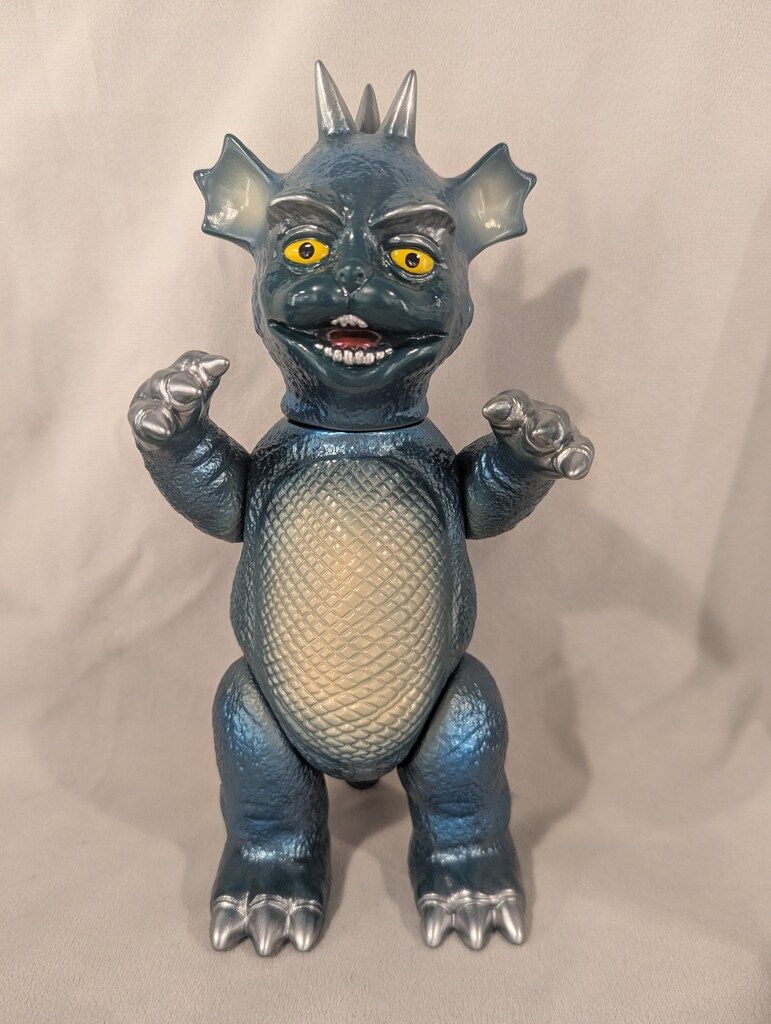 ZOLLMEN ゾルメン バジラの息子 食いしん坊怪獣 マンチー BPS