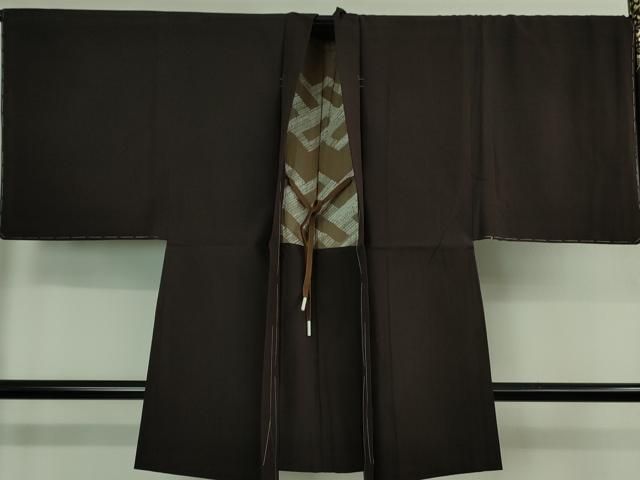 平和屋着物 男性 紬屋吉平 紋付長羽織 紬 黒紅色地 たとう紙 残布付き ♥ DZAA9574kh5