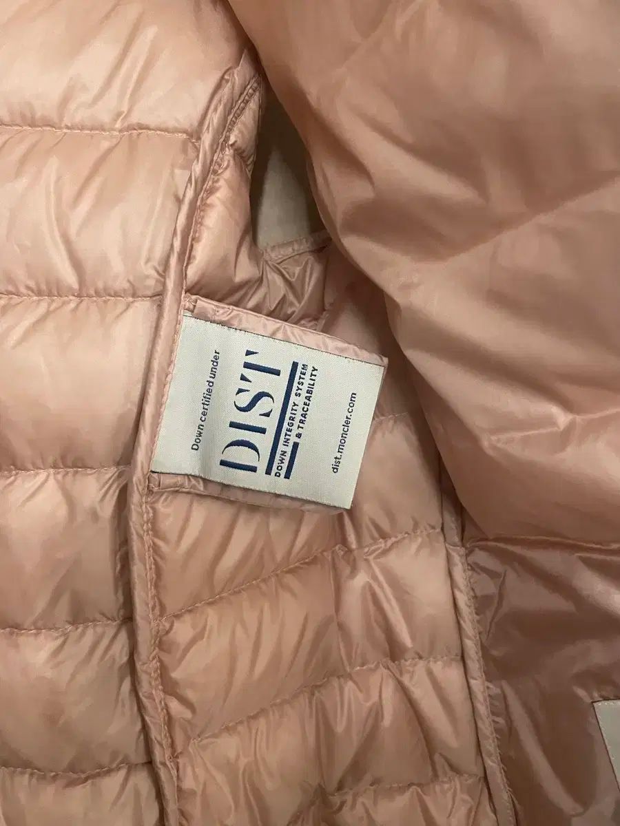  モンクレール 女の子 12 y ダウンベスト カーディガン トップス