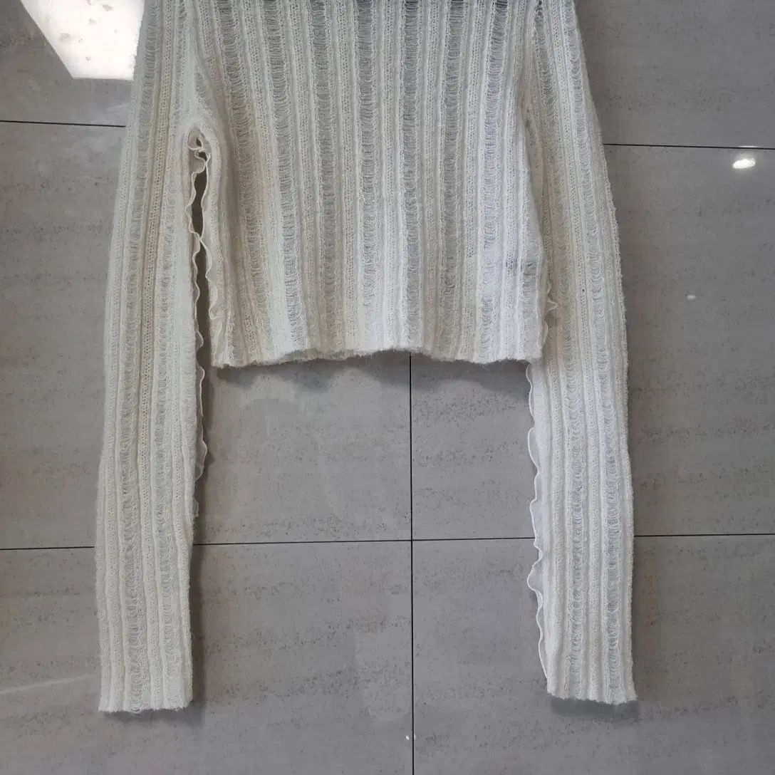 FENDI フェンディ モヘア クロップド ニット