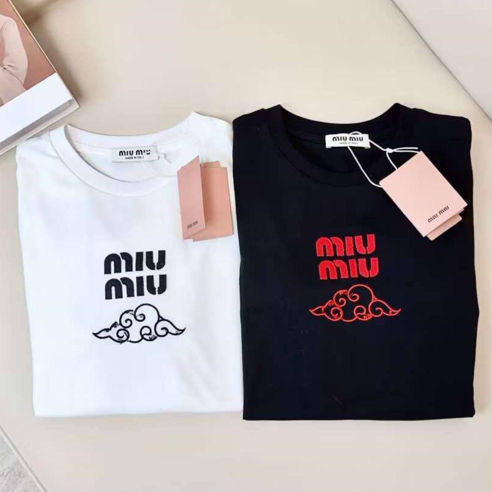 miumiu ミュウミュウ 新品未使用 Tシャツ 半袖 短袖 夏シャツ 