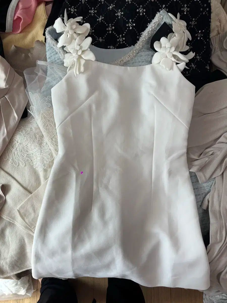 10 1万ウォン ブランドジェイ ワンピース deaube ROSSUM J 韓国通販 キャバドレス