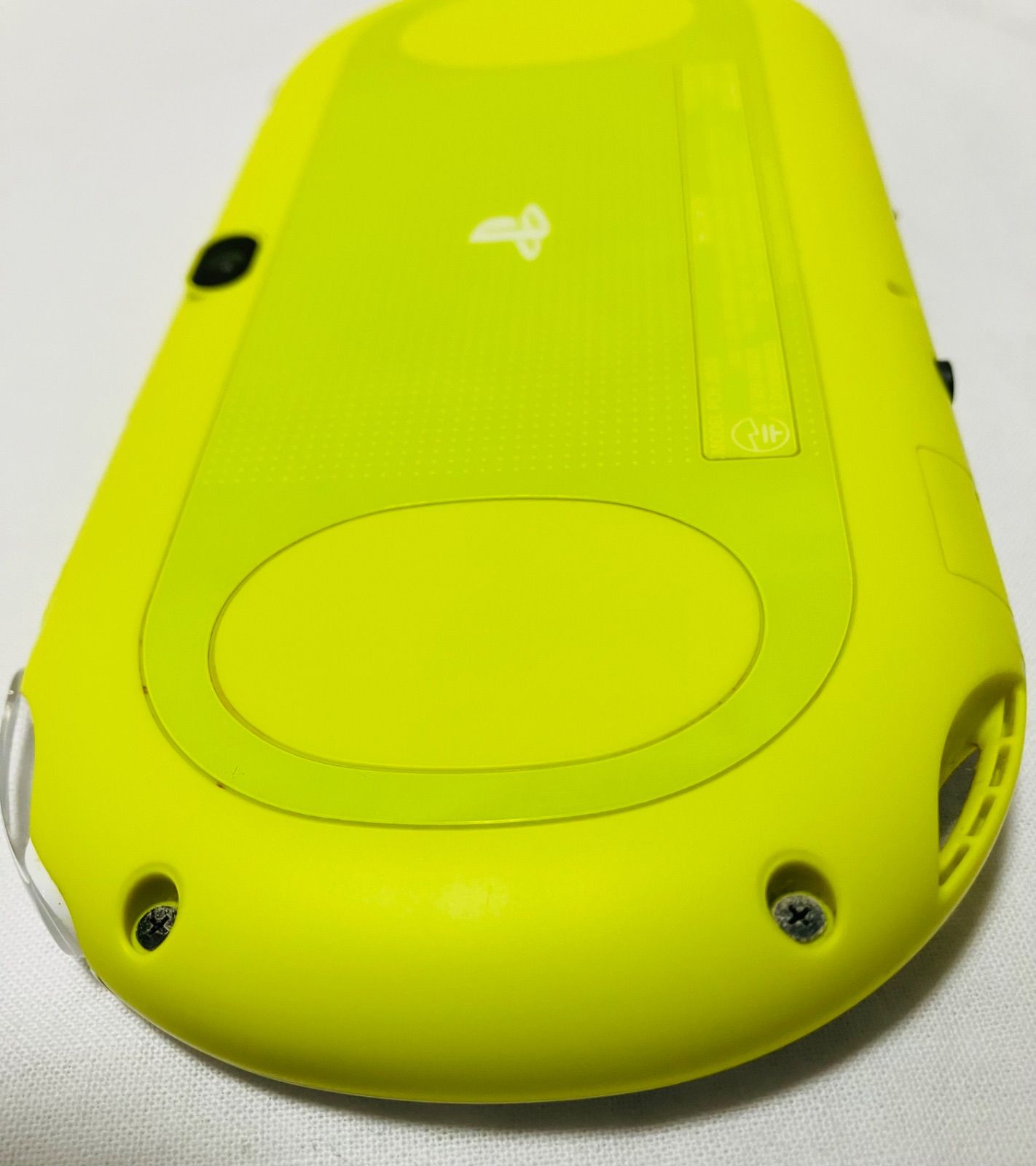 SONY PlayStation®Vita（PCH-2000シリーズ） Wi-Fiモデル ライム
