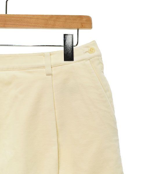 ✨️新品未使用✨️BEAMS GOLF レディース スカート L ホワイト 美品❗️ ビームスゴルフ L スカート ロゴ総柄 ホワイト BEAMS
