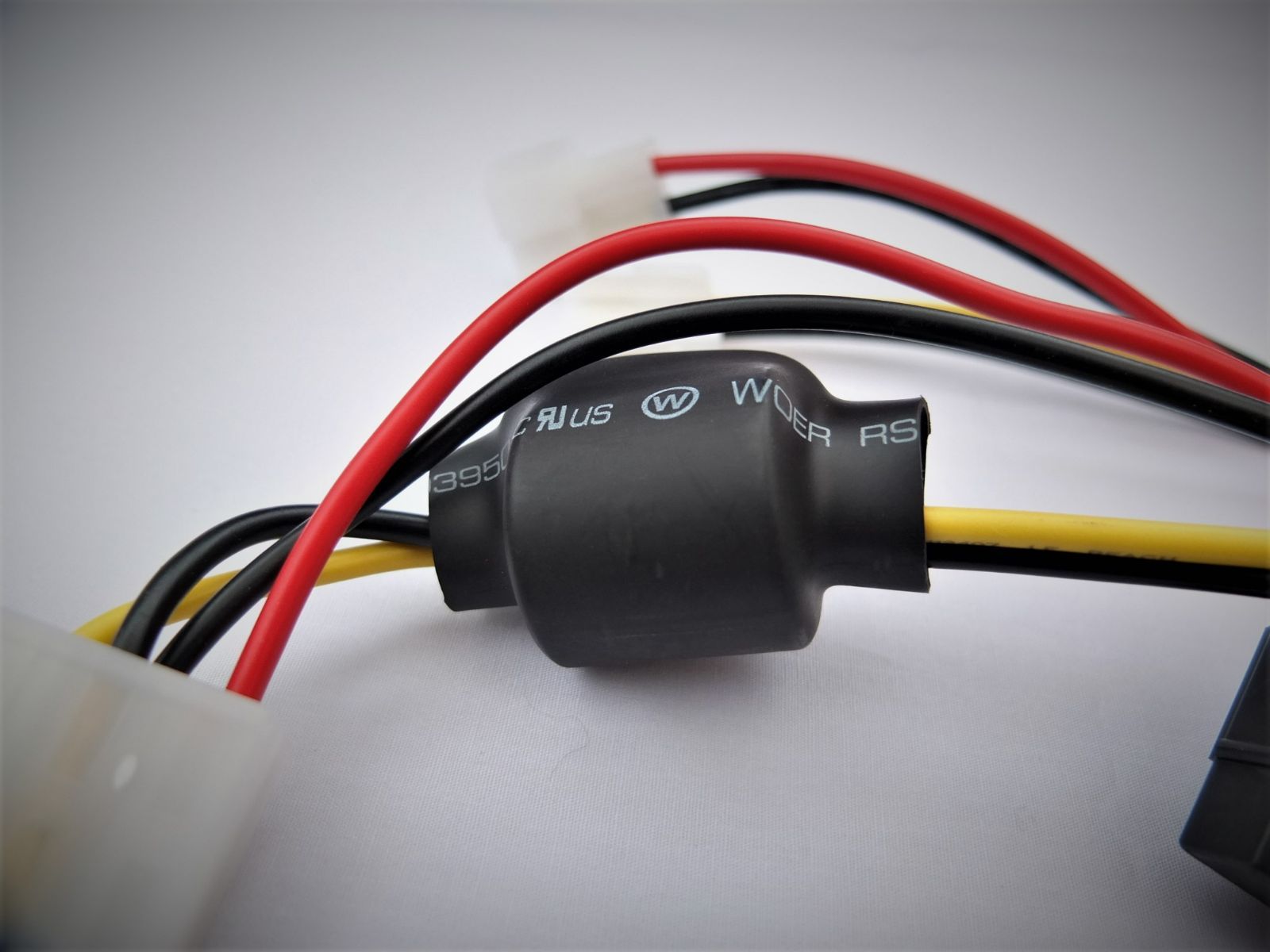 DC-DCアップバーター9V～13.5V⇒13.8V 安定化電源AM小型軽量！ - メルカリ