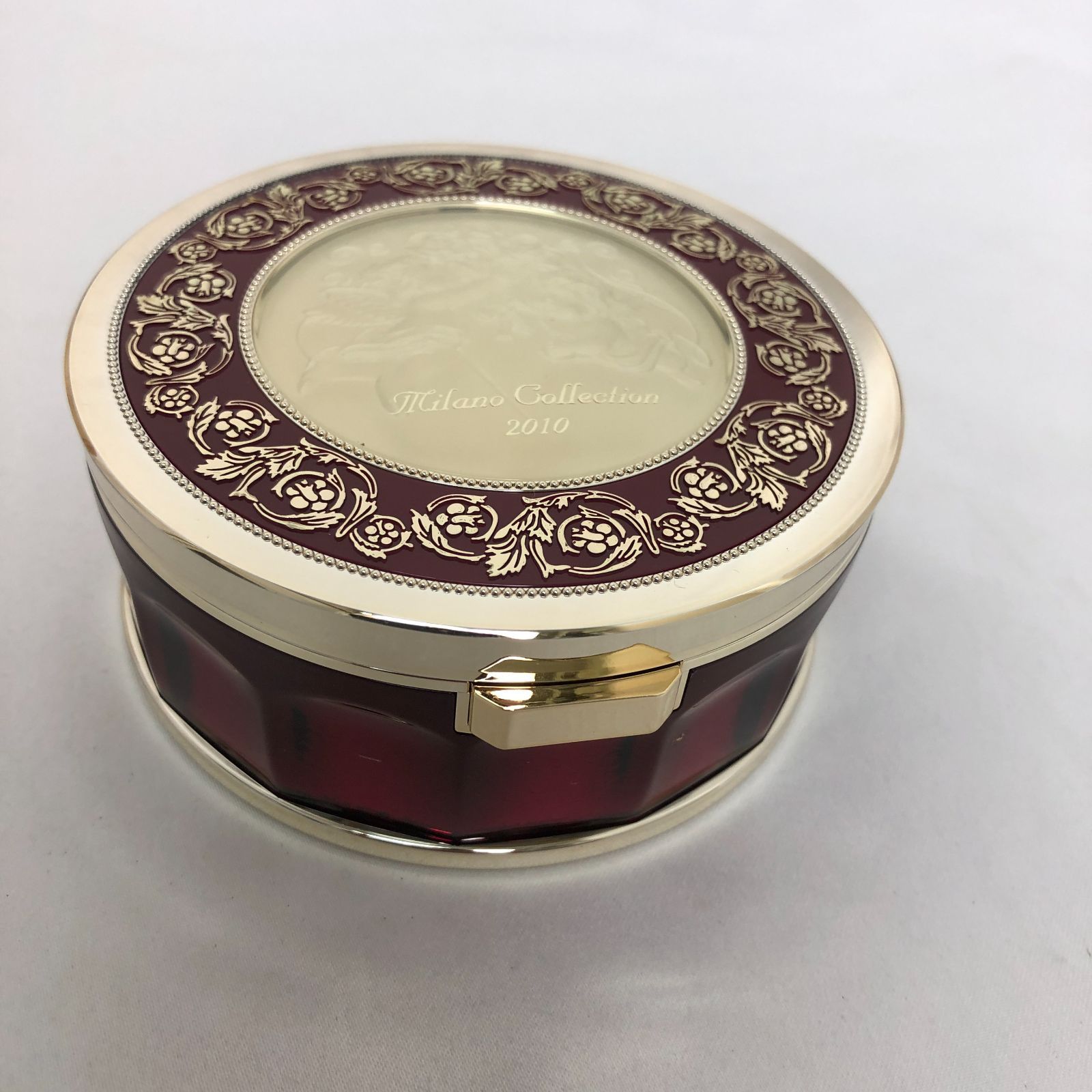 新品未使用 カネボウ ミラノコレクション2010 30ml