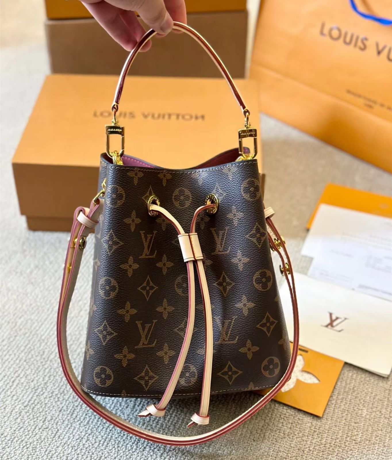 激安LOUIS VUITTON ルイヴィトン ショルダーバッグhgsfd - メルカリ