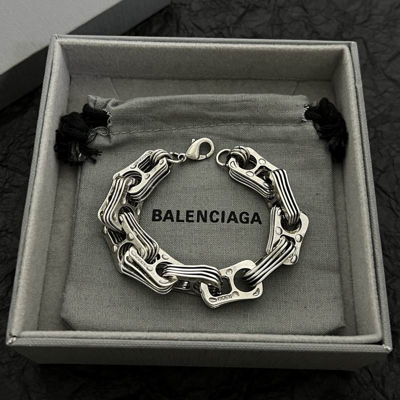 Balenciaga バレンシアガ バングル・リストバンド ブレスレット