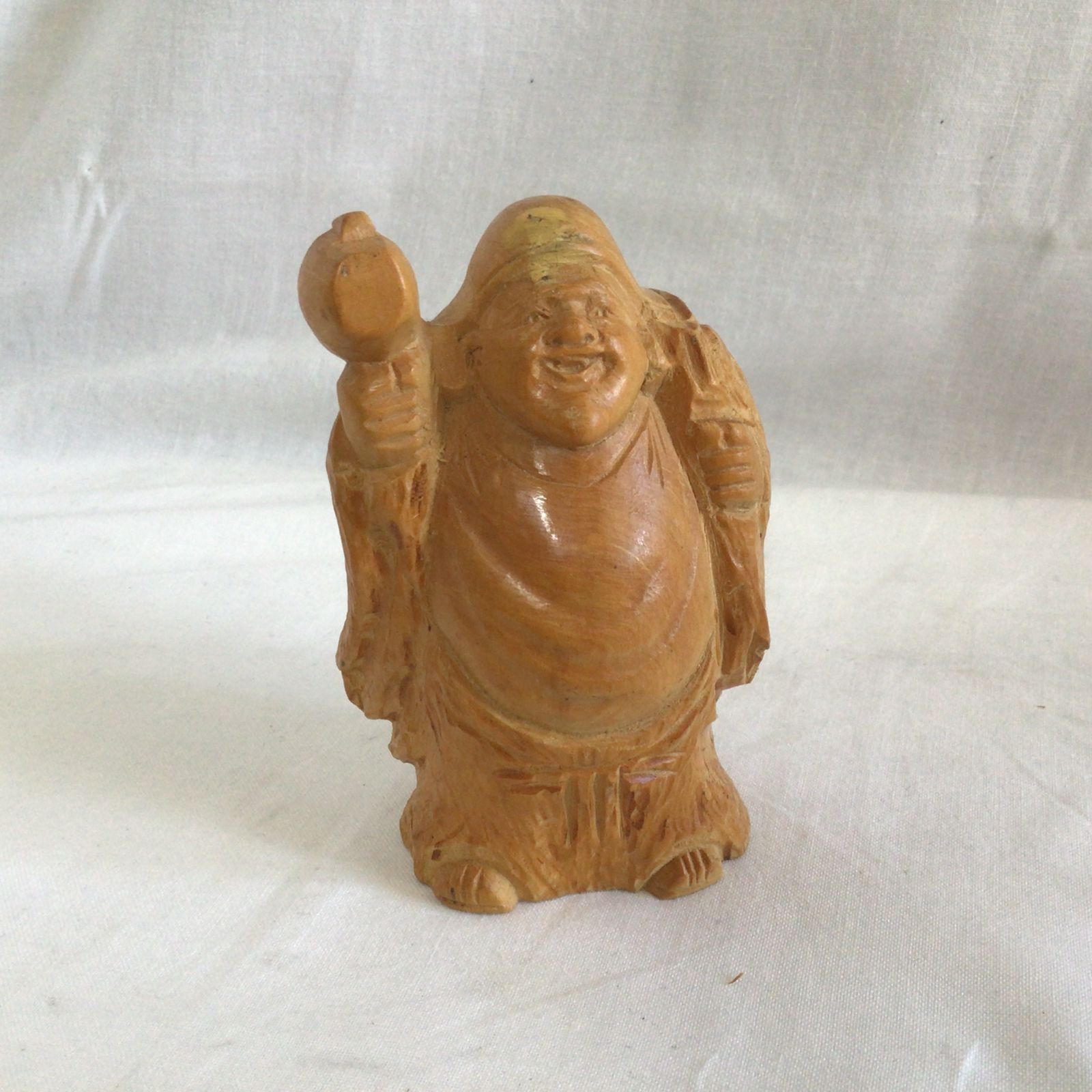 七福神　彫刻　オブジェ　木彫り　縁起物　置物　レトロ　アンティーク 縁起物】 木彫り 七福神 時代物 7体セット 骨董品 - メルカリ