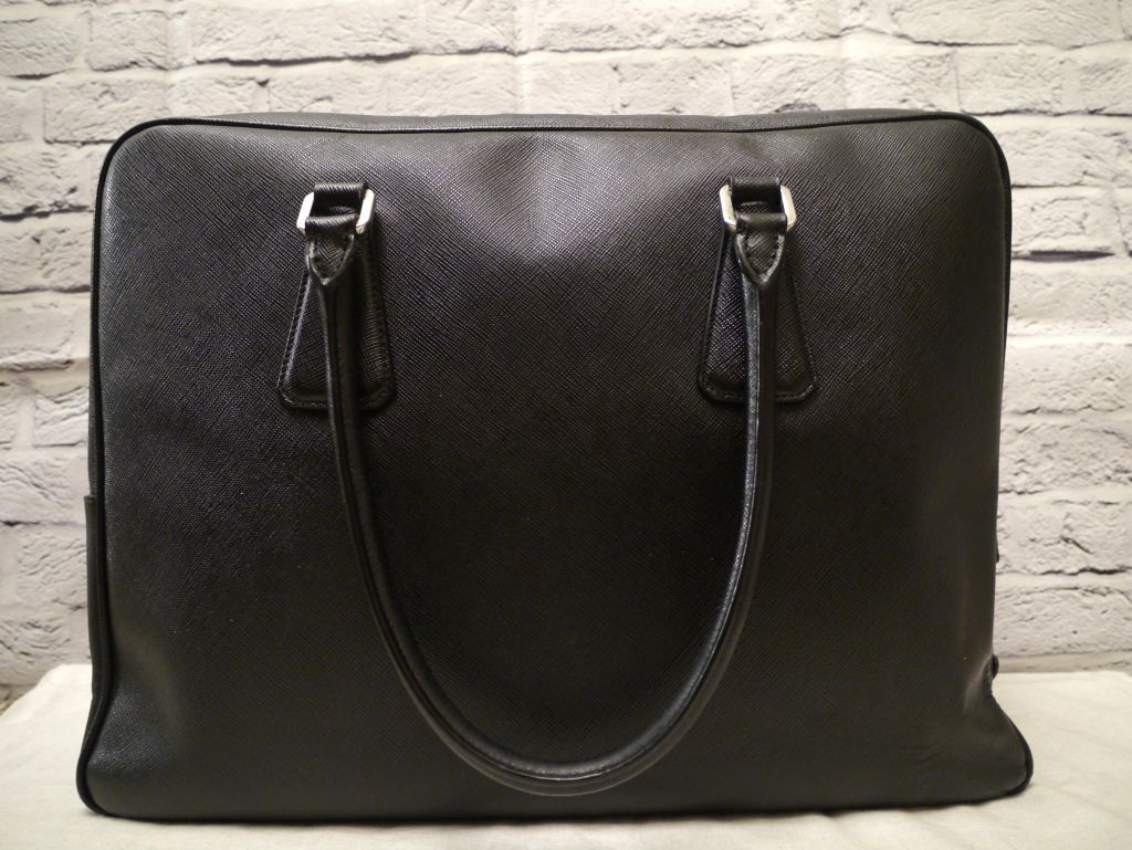 ◇PRADA プラダ サフィアーノ A4対応 レザー ブリーフケース バッグ 黒
