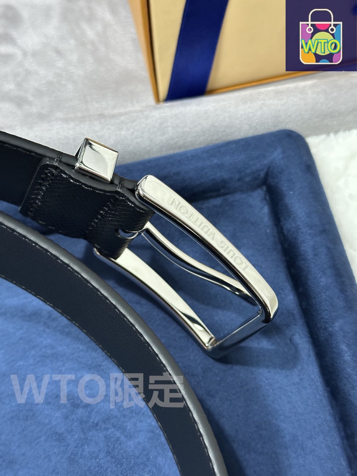 Louis Vuitton レザー ストラップ ベルト ショルダーストラップ（調整不可、幅4CM） バイカラー