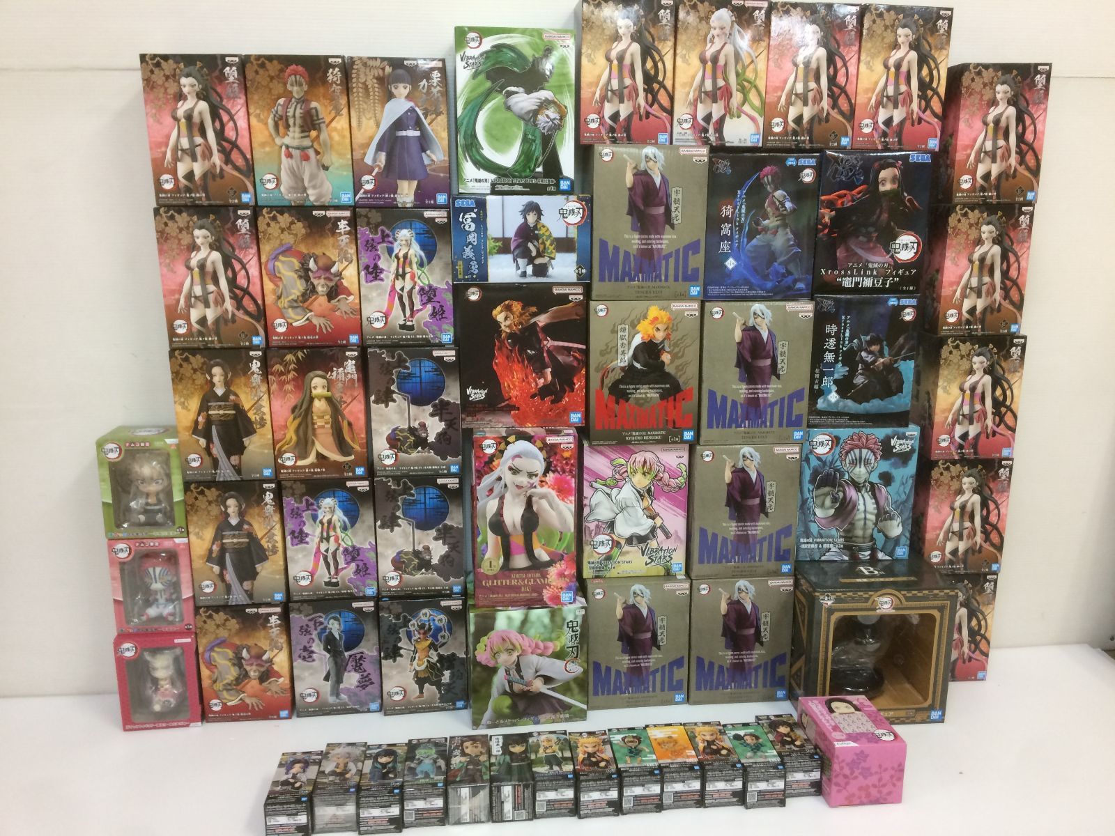 新品未開封 鬼滅の刃フィギュアまとめ売り 8点セット 【公式通販】