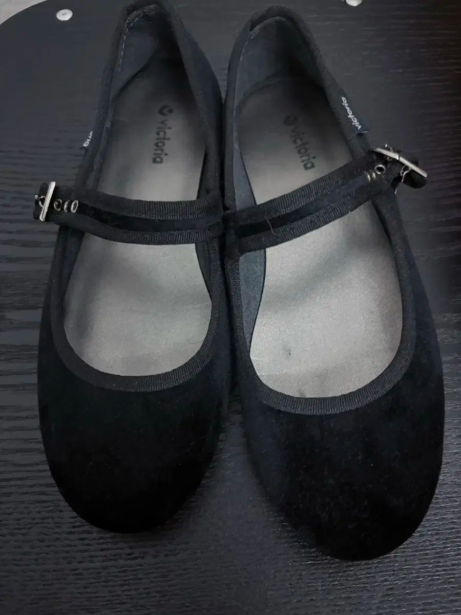 フラット ビジューストラップ メリージェーン （ブラック ベルベット