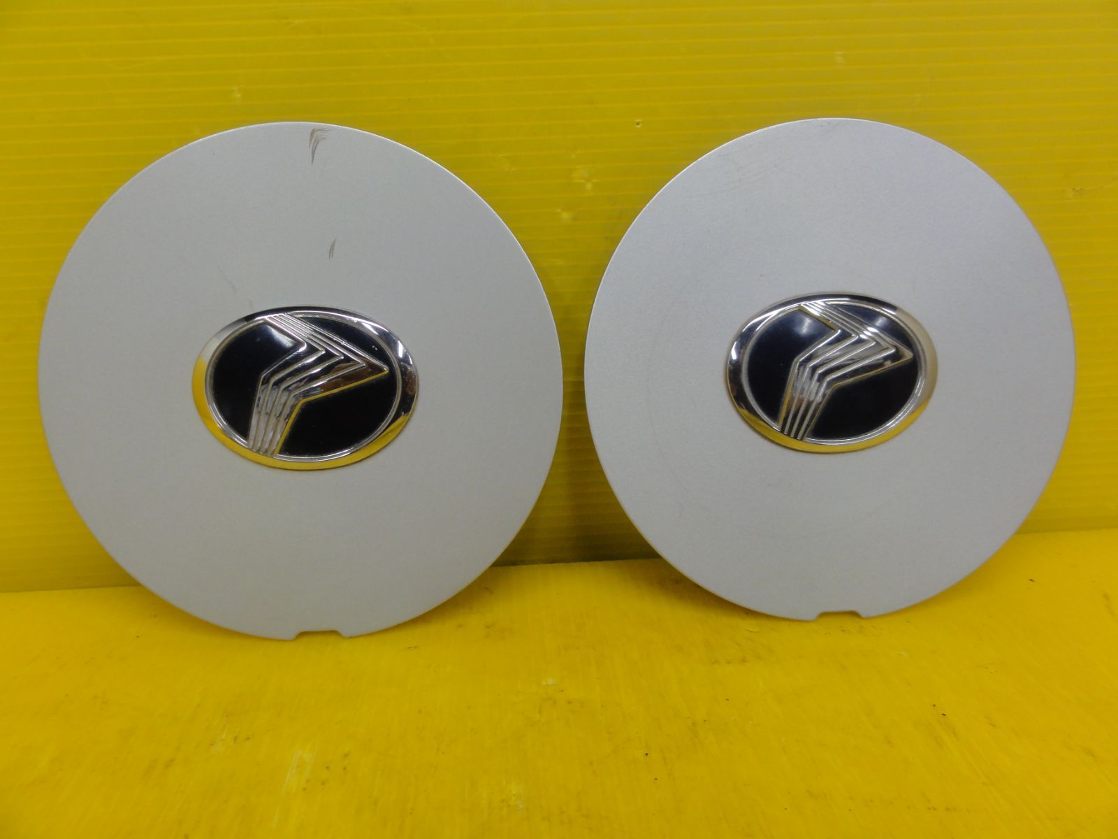 プログレ ホイールキャップ