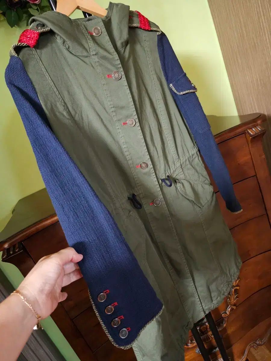 プロジェクトFOCE マウンテンパーカー