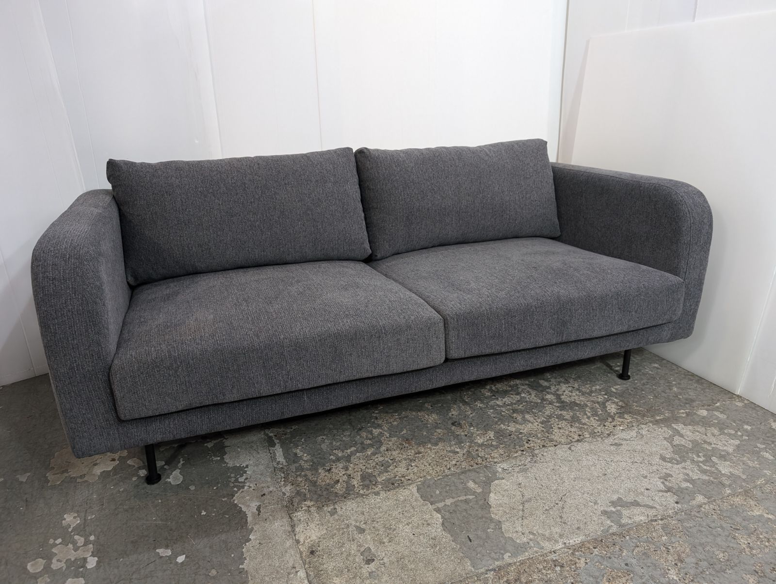 ソファ　SIEVE　シーブ　モダン　インテリア　mons sofa