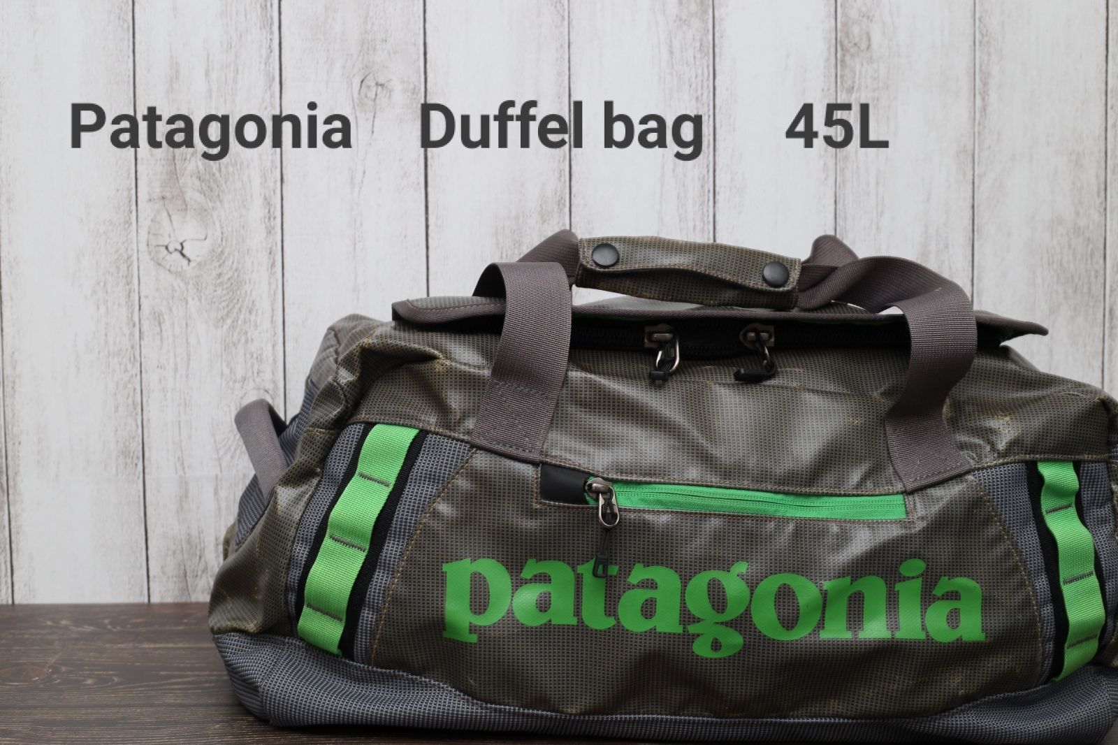 Patagonia グレー ダッフルバッグ patagonia ボストンバッグ グレー 大容量