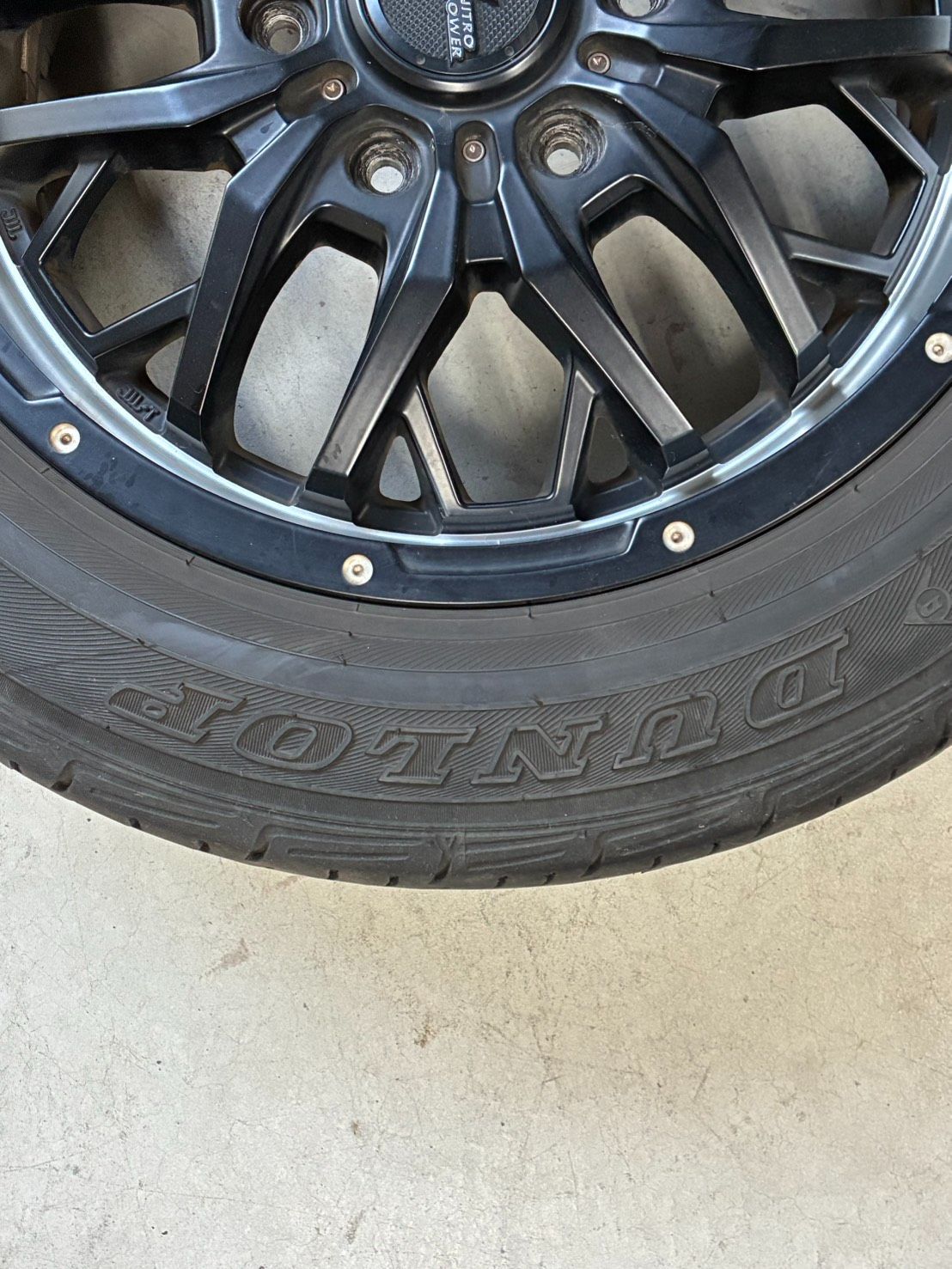 キャラバン ハイエース