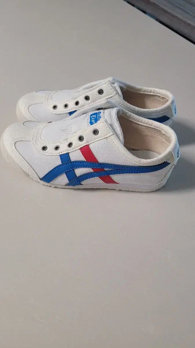 ヌビ A4 トート レッスンバック イブル イルカ 水色 ブルー 男の子