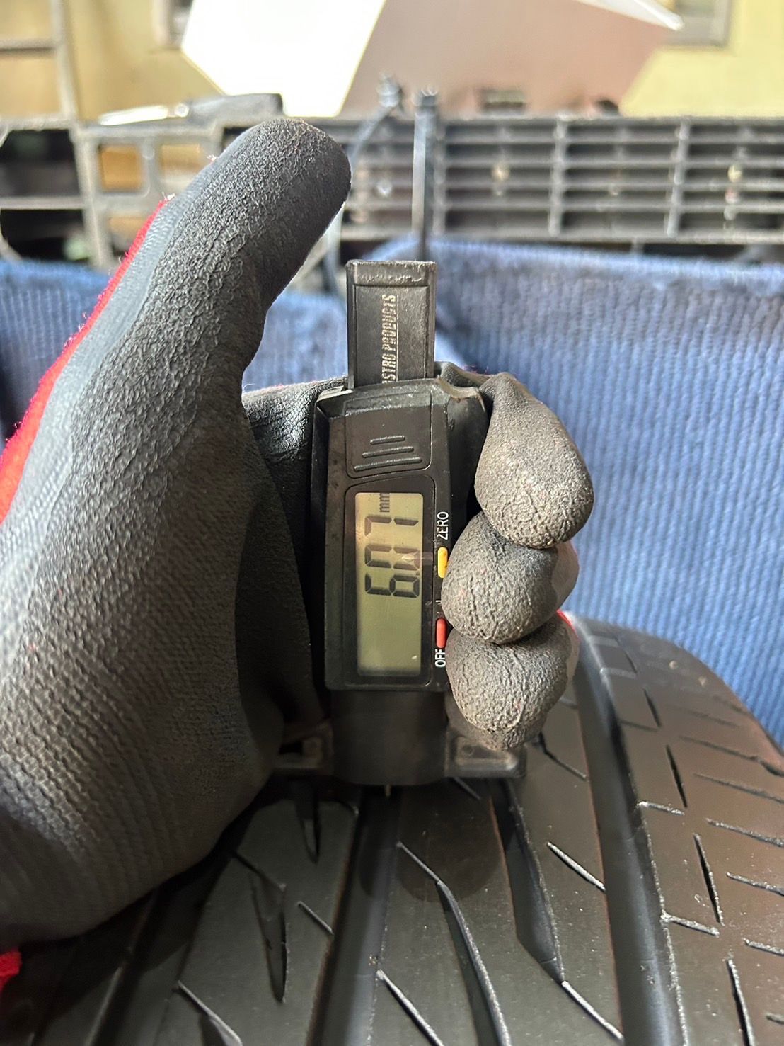 製造 溝7.5分山 BRIDGESTONE REGNO GRV2 1本 215 60R17 ASP3192 FFCRYSTALESIA_COM