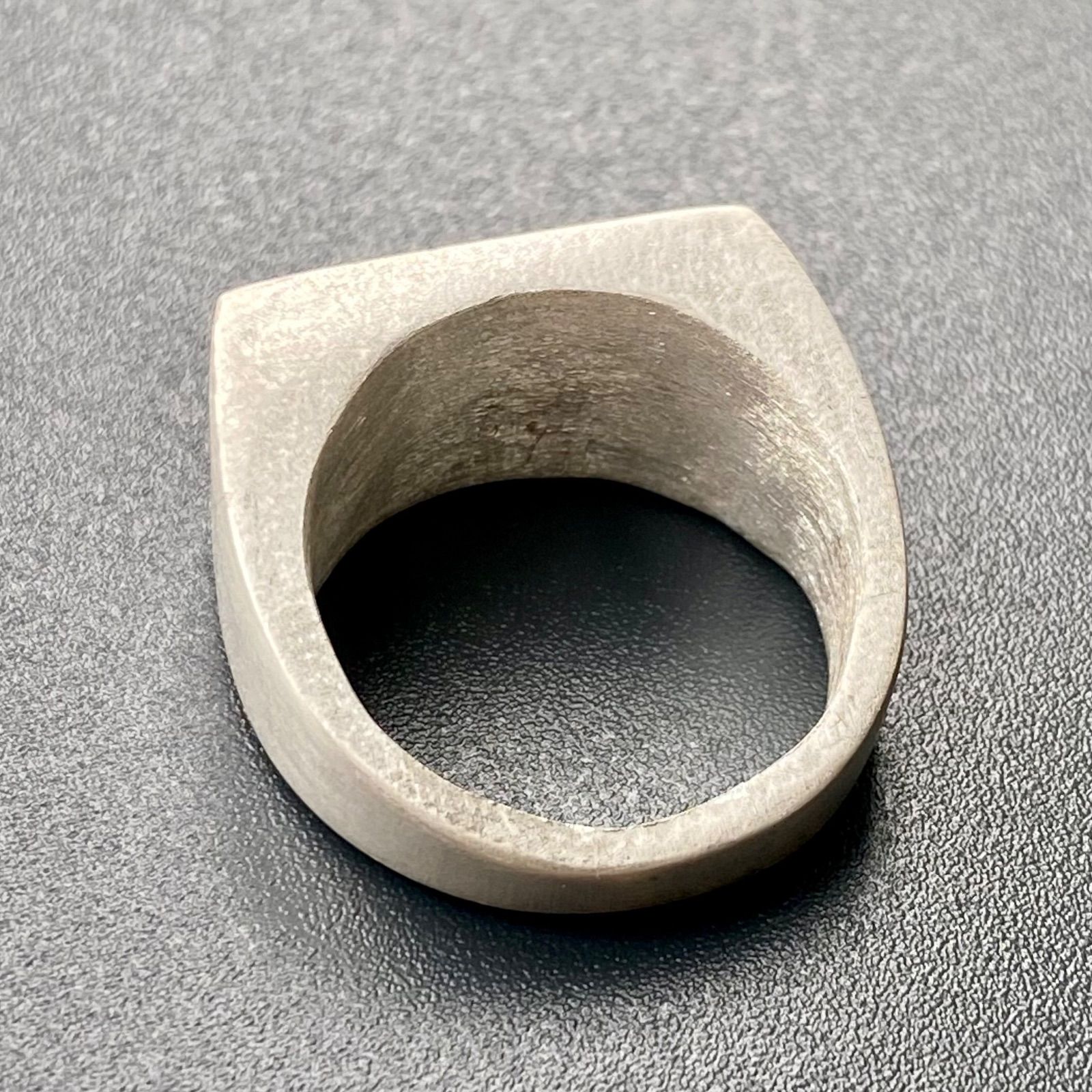 18号 シグネットリング 重厚感 スターリングシルバー本物 silver925 