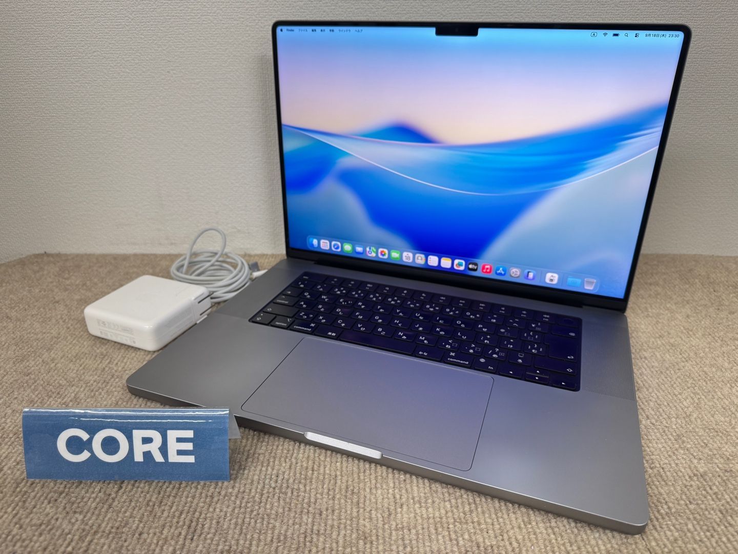 Apple MacBook Pro 16 2021 A2485 M1 Max | RAM 64GB | SSD 2TB | スペースグレー | 充放電回数 127 MC078