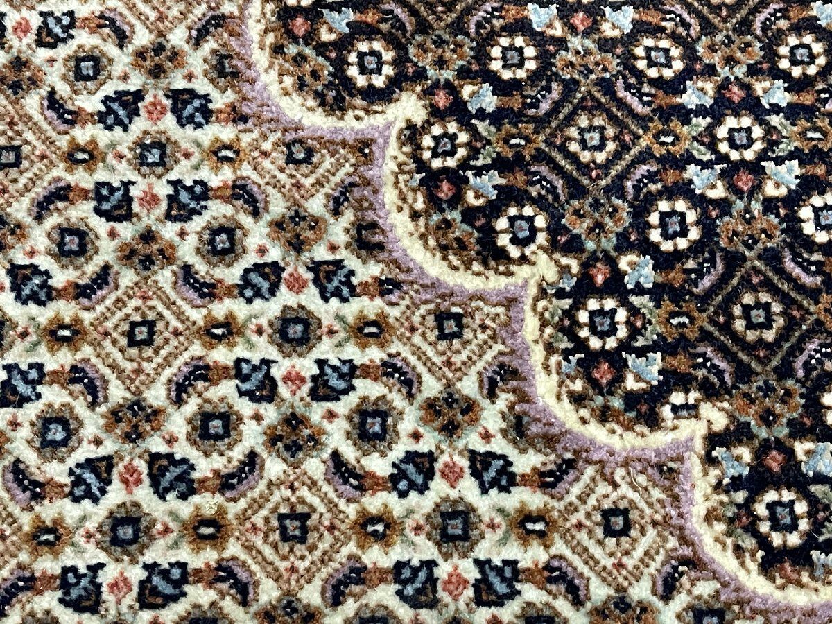 手織りペルシャ絨毯 200×317cm