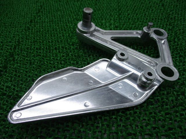 NSR150SP ステップホルダー 在庫有 即納 ホンダ 純正 新品 バイク 部品 廃盤 在庫有り 即納可 車検 Genuine:22047587