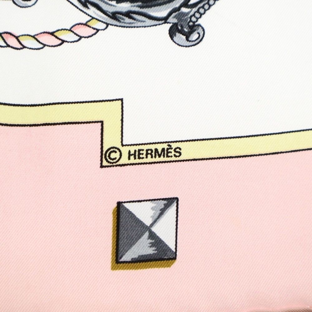 美品 HERMES カレ90 LES CLES スカーフ(88×88cm) HERMES エルメス カレ90 LES CLES THE KEYS RARE 鍵柄 スカーフ