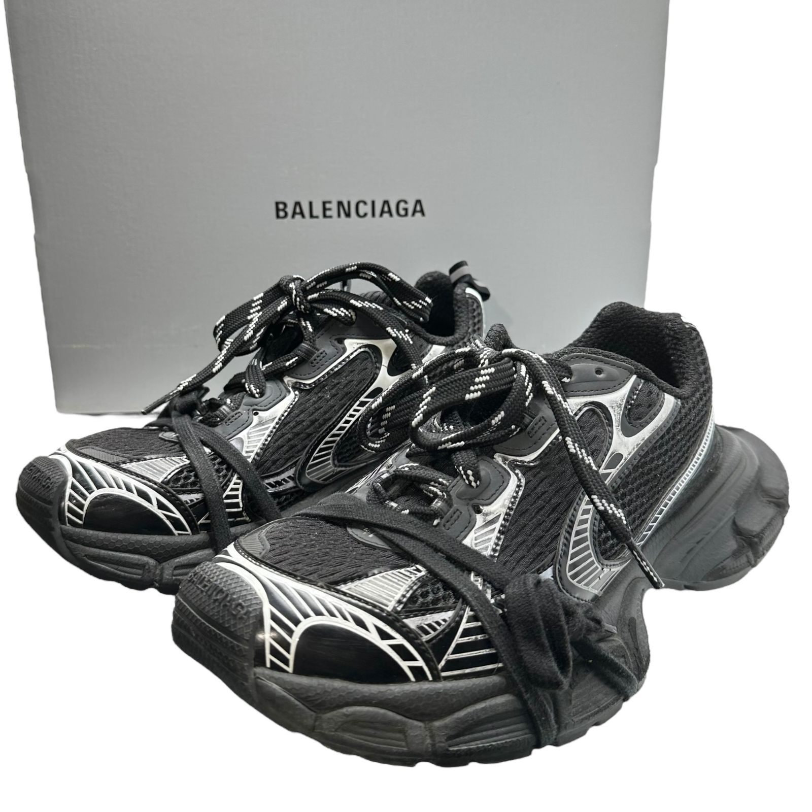 BALENCIAGA / 3XL　MNCOLR　MIX/MESH/RUB/W/ローカットスニーカー/27.5cm/SLV/734734 BALENCIAGA(バレンシアガ) 3XL MONOCOLOR/MESH/RUB/W/BLACK ローカット