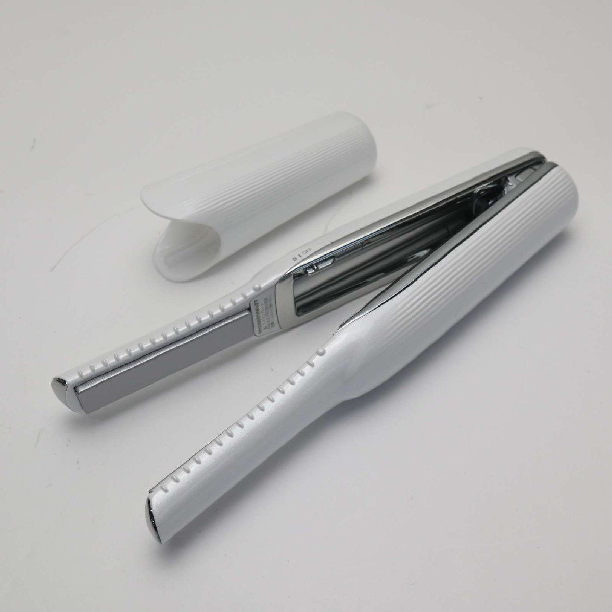 新品同様 RE-AI02A ReFa BEAUTECH FINGER IRON ホワイト 本体 即日発送