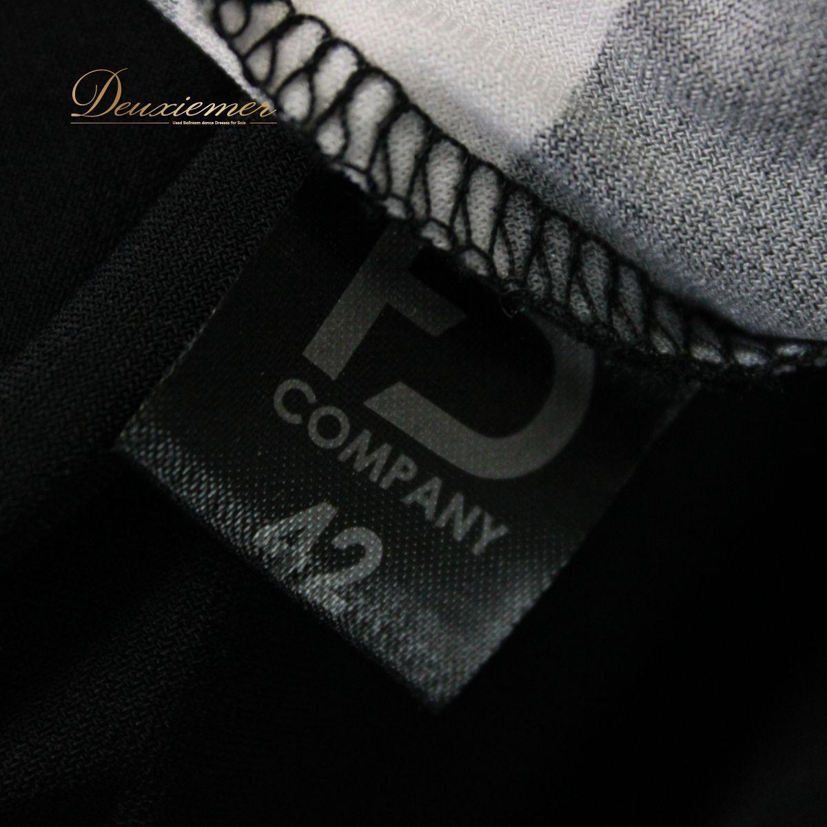 【美品 社交ダンス衣装】ブラック系 黒 ホワイト系 白 FD COMPANY カンパニー スカート レッスン パーティー ボーダー 社交ダンス スカート 伸縮性 ダンス映え 大きく広がる裾 ゴムウエスト フォーマル衣装 おしゃれ パーティードレス 美品 社交ダンス衣装】ブラック系 黒 ホワイト系 白 FD COMPANY