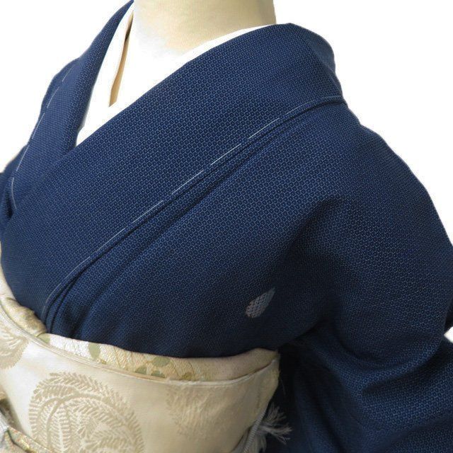 お召し 御召 着物 ♥ 正絹 袷 セミフォーマル 亀甲絣模様 雪輪模様 濃紺色 金 身丈161.5cm 裄67cm M きもの北條 A1287-5