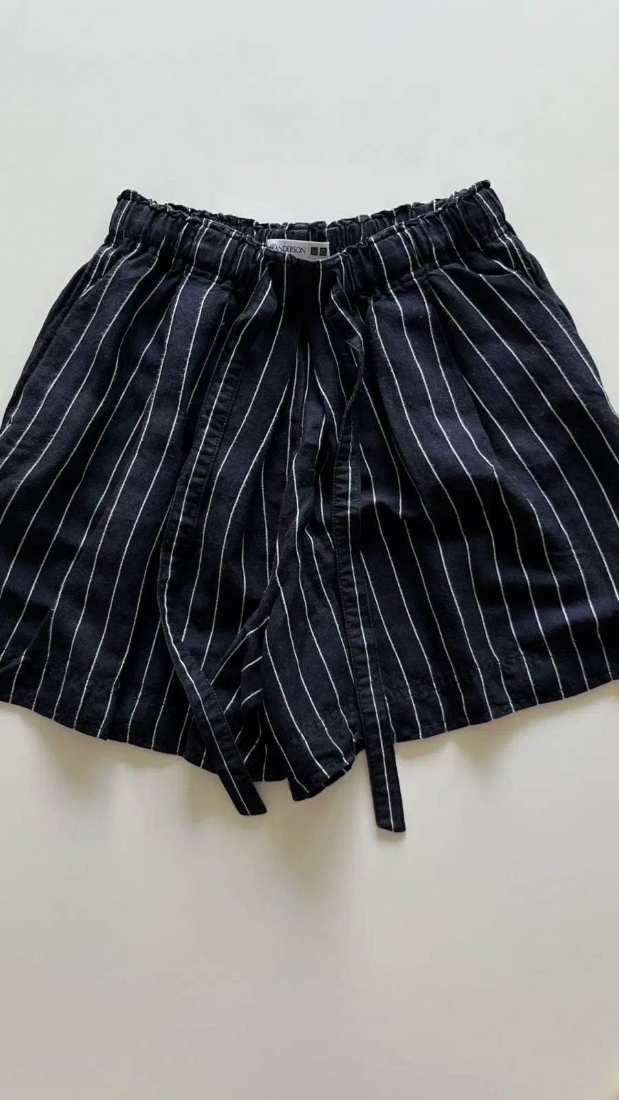 低価，豊富な 新品 UNIQLO JW ANDERSON ハーフパンツ Mサイズ ネイビー ブルー アクティブユーティリティショーツ ユニクロ JWアンダーソン