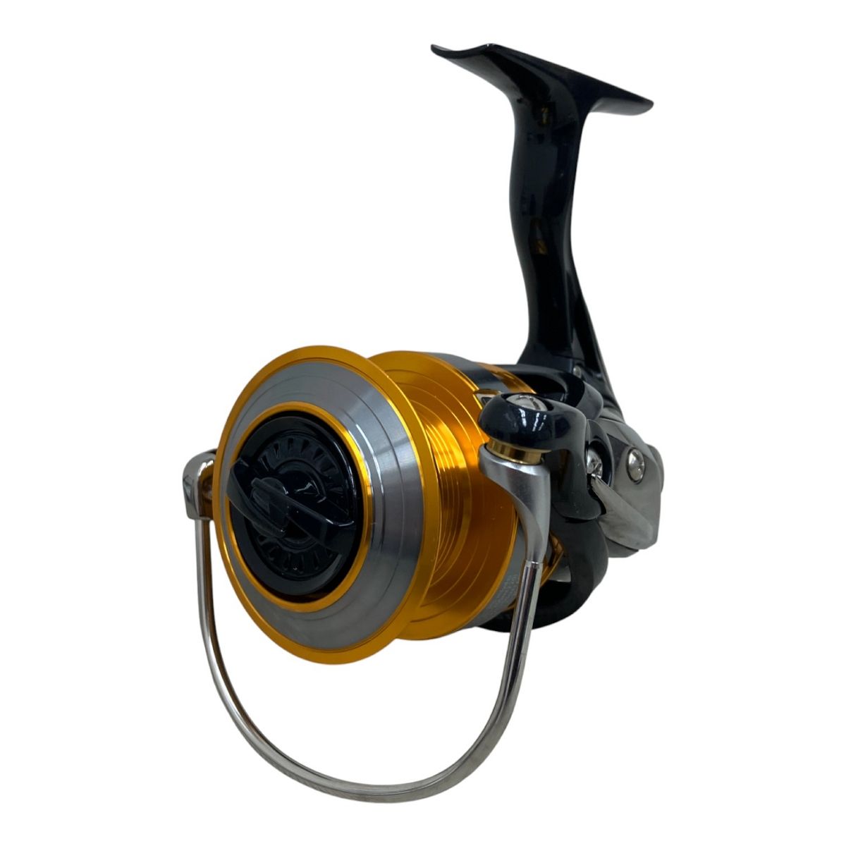 DAIWA REVROS 3000 スピニングリール 釣り具 フィッシング レブロス ダイワ 良好 M10439131