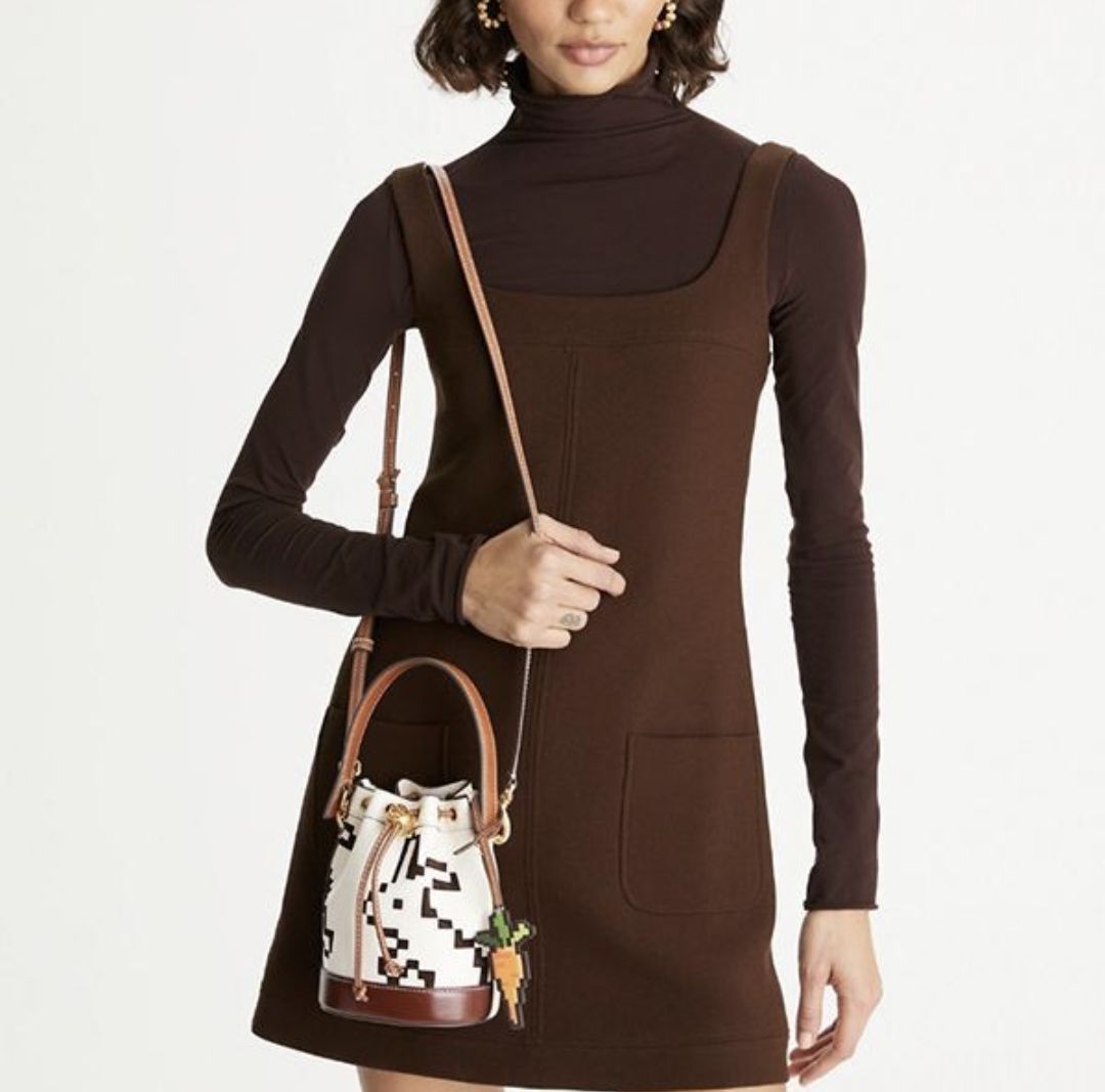 トリーバーチ Tory Burch ピクセル ラビット ウサギ うさぎ バケットバッグ ショルダーバッグ ミニサイズ レディース 人気 おしゃれ  かわいい