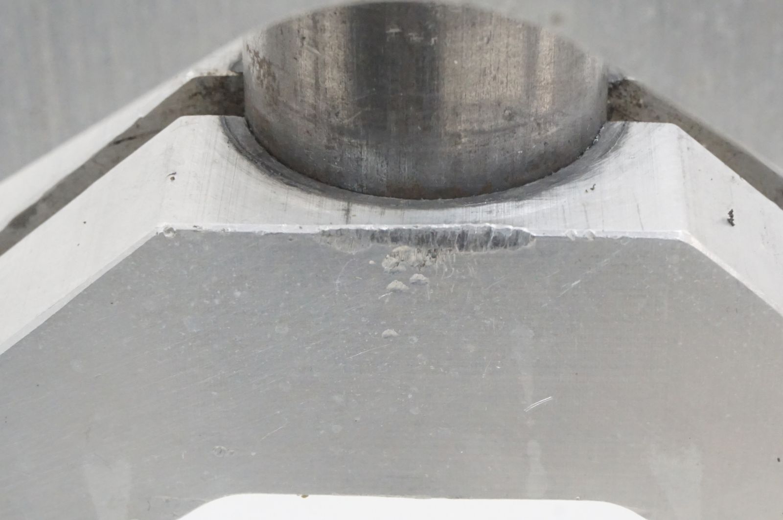 MANITOU マニトウ