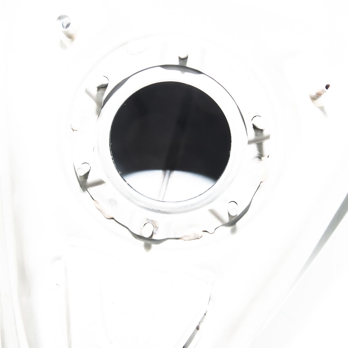 燃料タンク キズ小