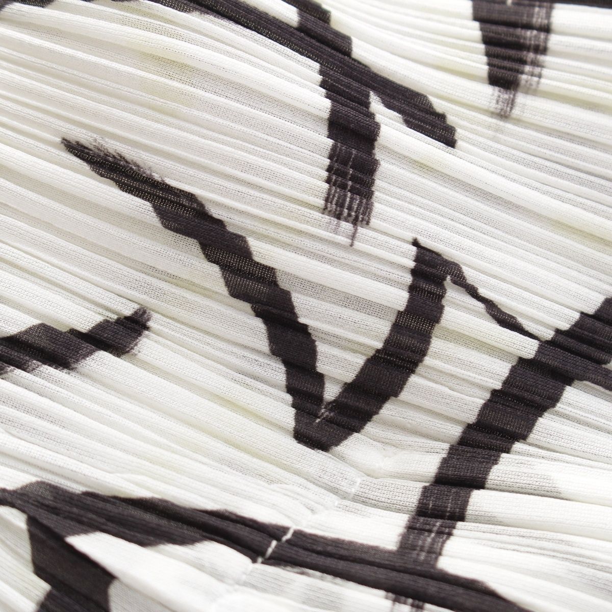 プリーツプリーズ イッセイミヤケ 2019 総柄 サイドスリット  